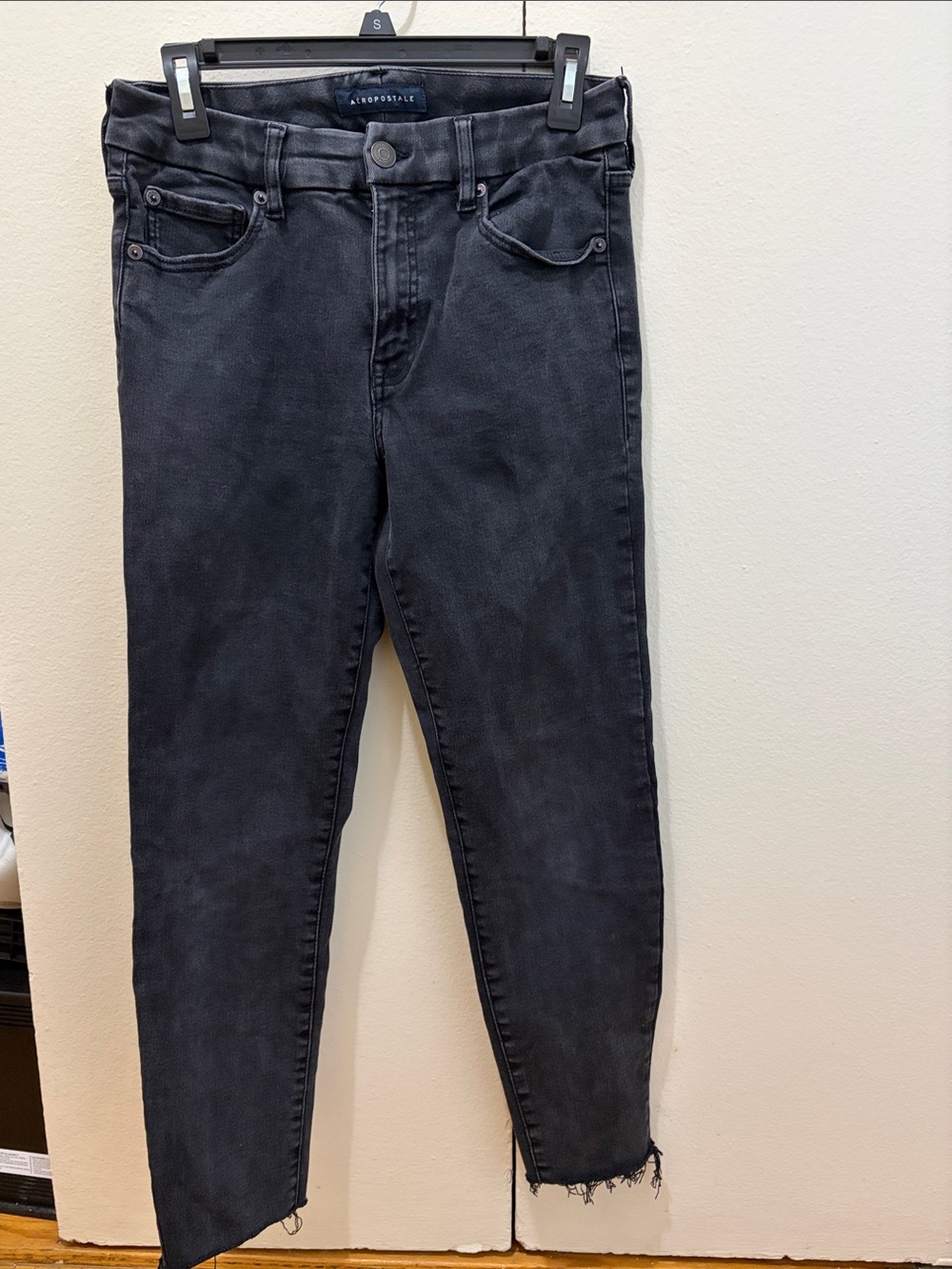 Aeropostale Washed Black High-Rise curvy Skinny Jeggings